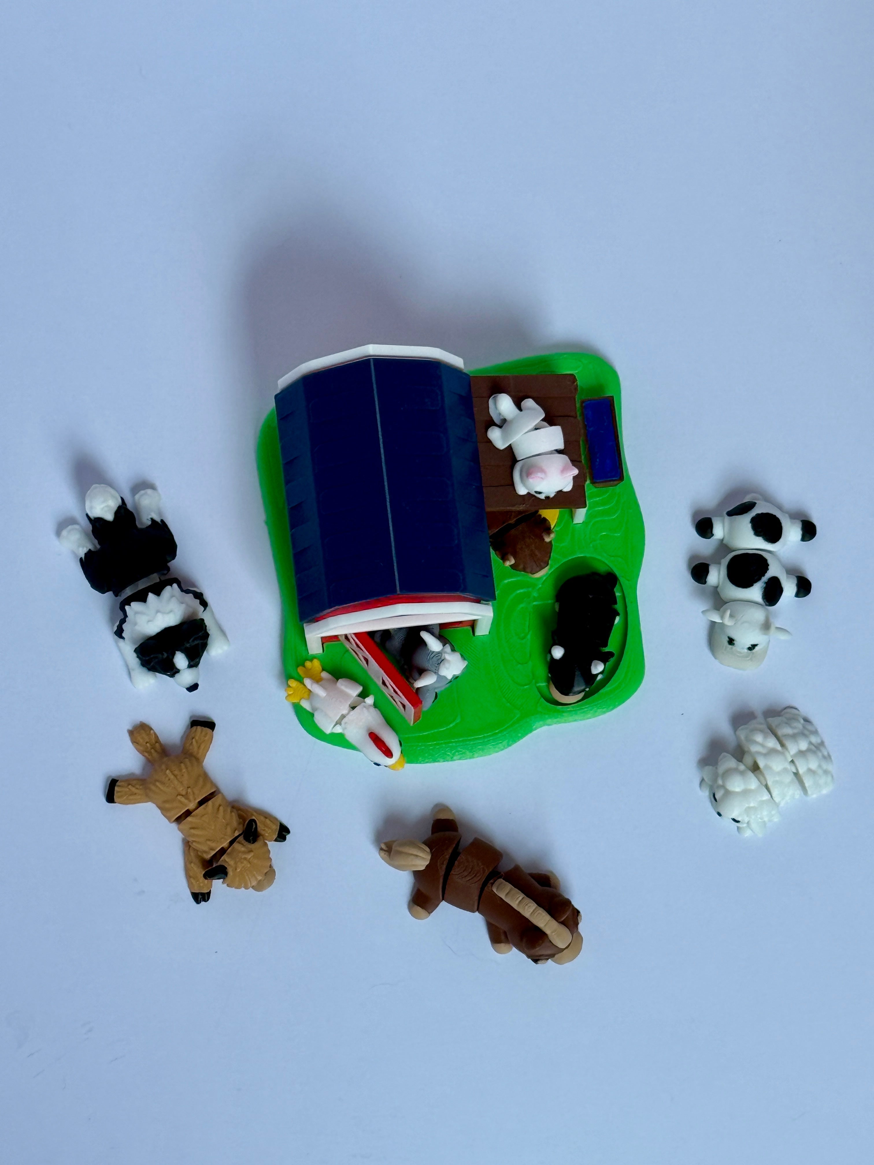 3D Printed Farm Play Set | Barn & Farm Animals | Montessori Sensory Toy
